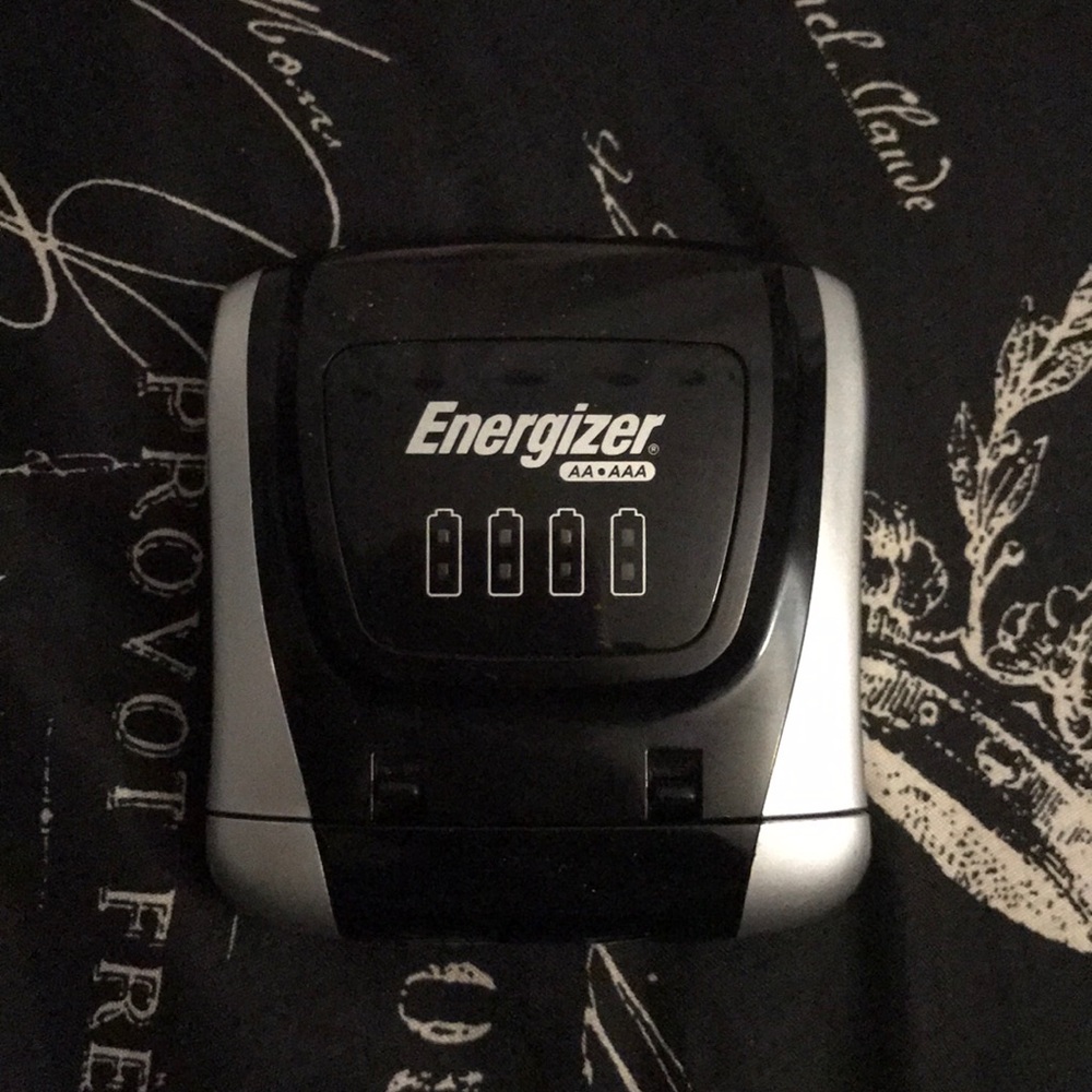 Energizer battery charger